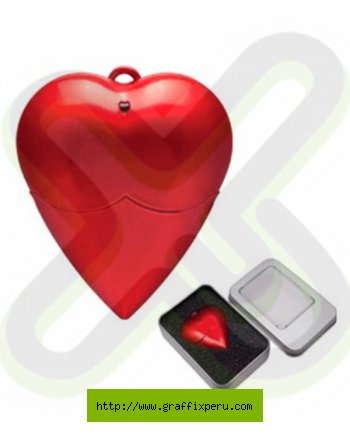 USB METÁLICO EN FORMA DE CORAZÓN