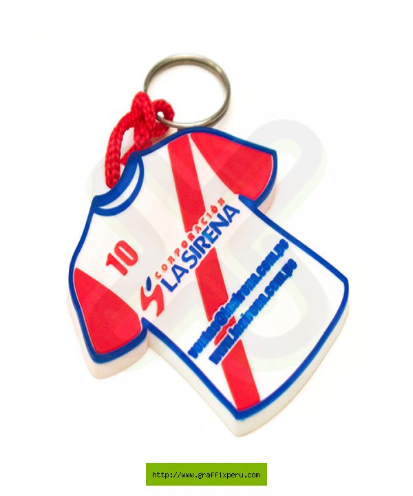 Llavero microinyectado en forma de camiseta